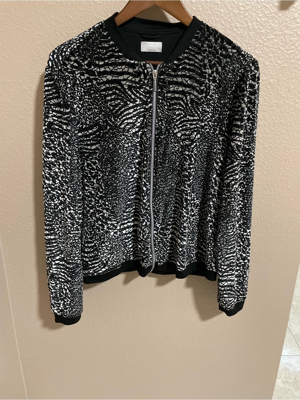Canda Premium Stylish Black & White Patterned Zip Jacket - Women's